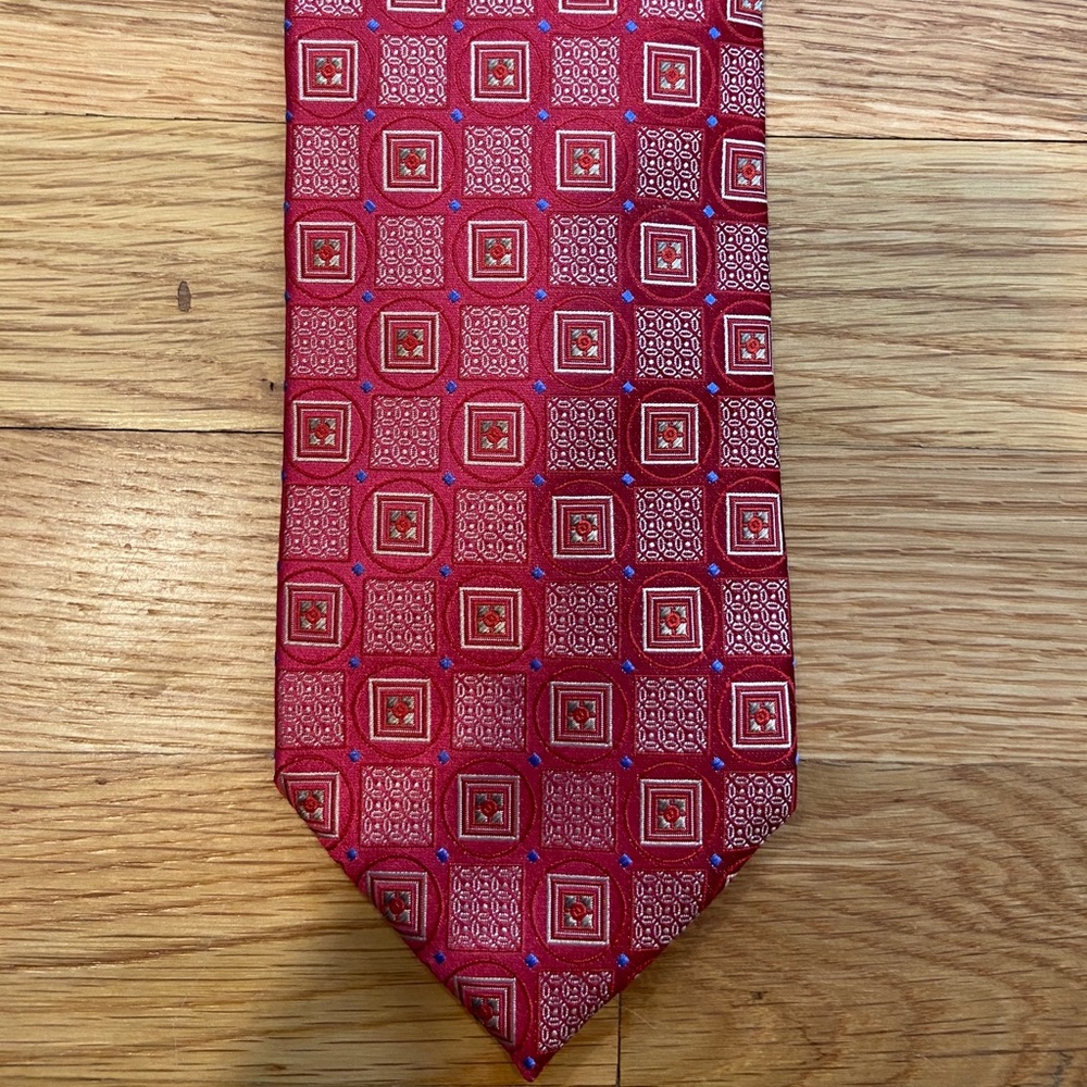 Ermenegildo Zegna Men’s Tie Red Geome…